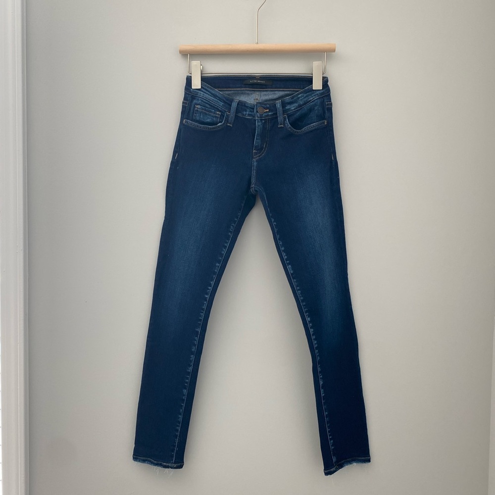 ❗️LAST CALL❗️Flying Monkey Low Rise Skinny Ankle Jeans
